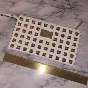 Michael Kors white saffiano wristlet w gold studs✨